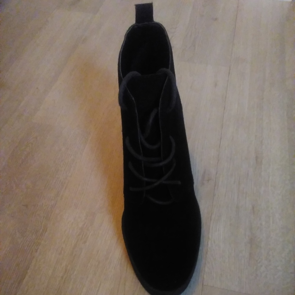 Booties - Picture 3 of 3